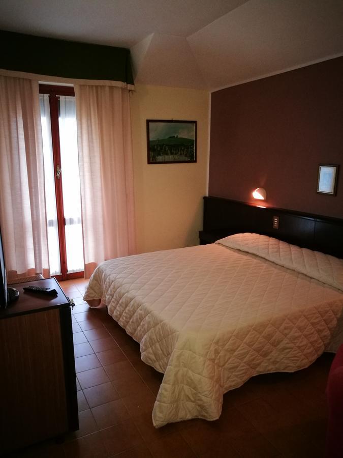 Hotel Firenze Chianciano Terme Exteriör bild