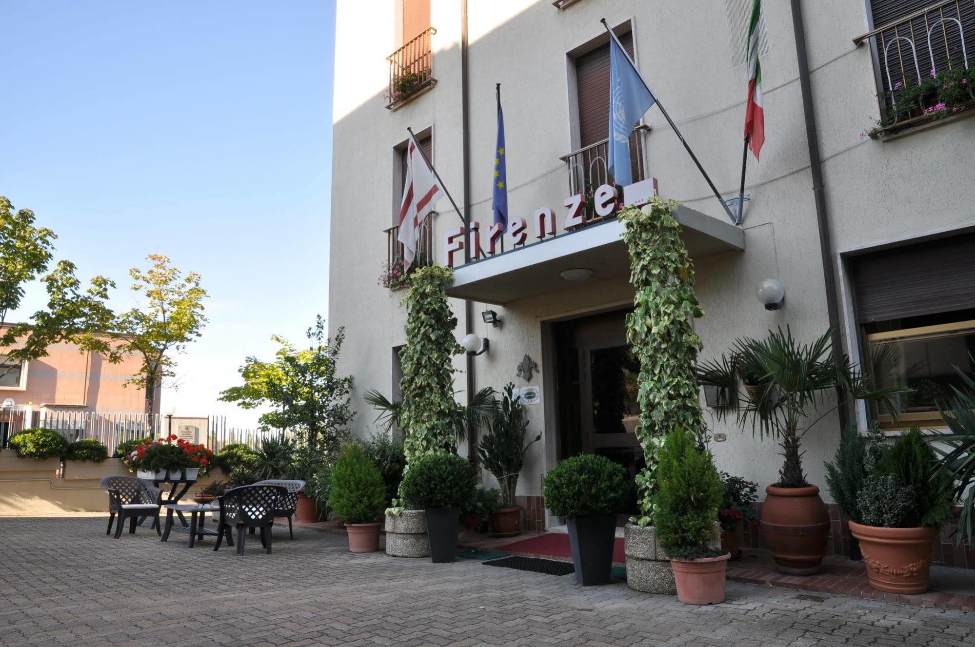Hotel Firenze Chianciano Terme Exteriör bild