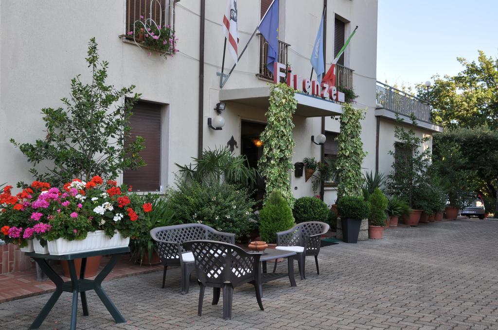 Hotel Firenze Chianciano Terme Exteriör bild