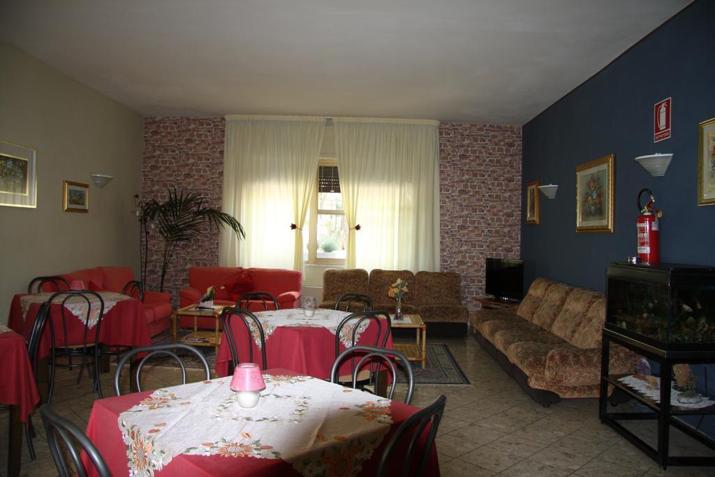 Hotel Firenze Chianciano Terme Exteriör bild
